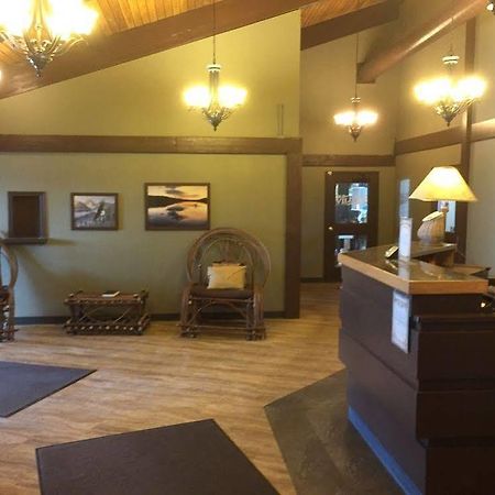Logan Lake Lodge Екстериор снимка