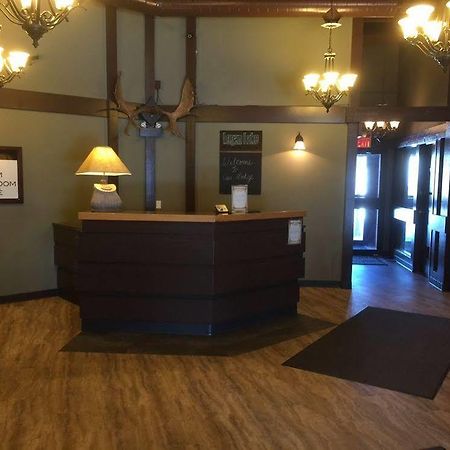 Logan Lake Lodge Екстериор снимка